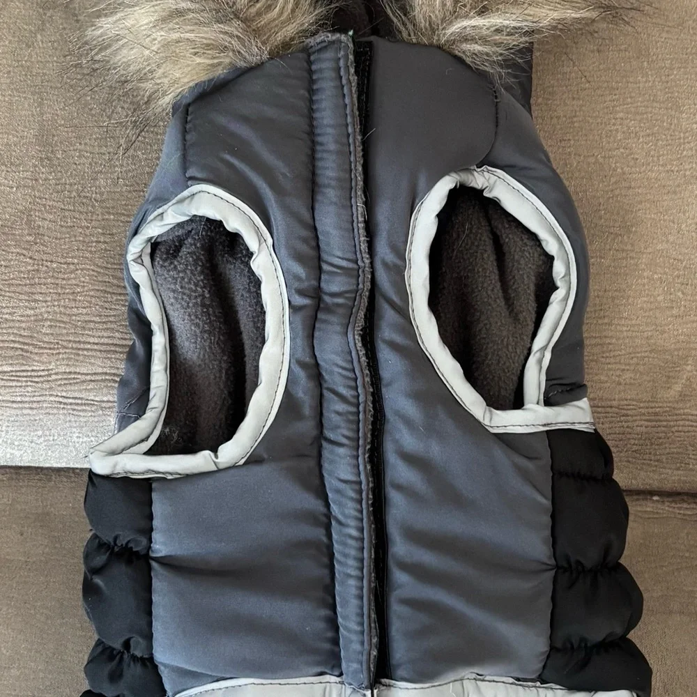 Gray Dog Coat with Faux Fur Trim & Fleece Lining, [Small]